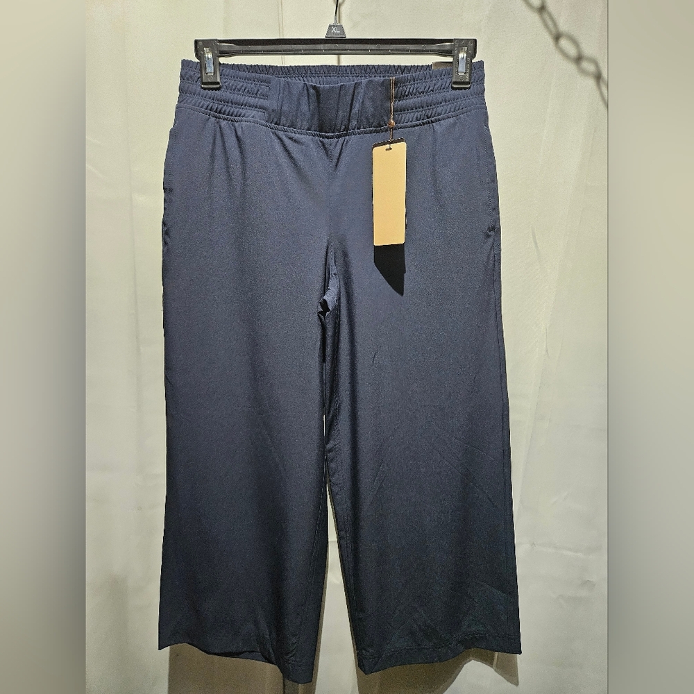 15. GARAGE LIQUIDATION: Calia Pants